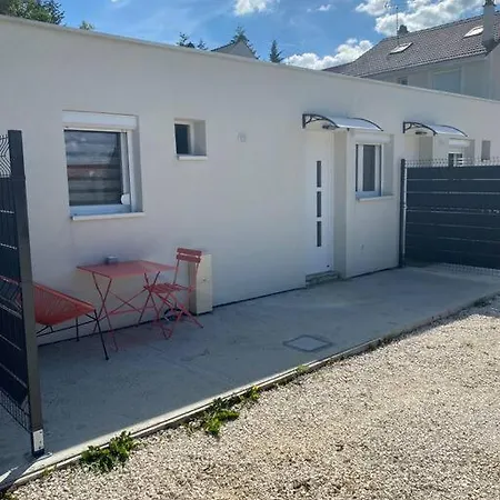 Apartment T2 Proche De L'aeroport Cdg Et Paris *
